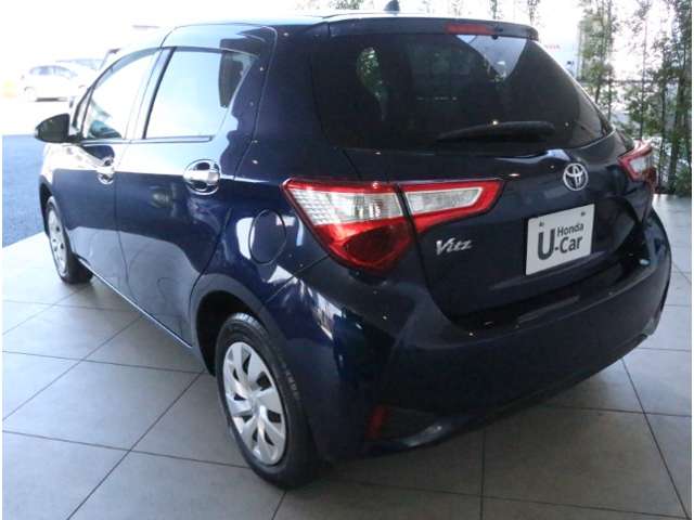 UZ0047729486_8_001.jpg