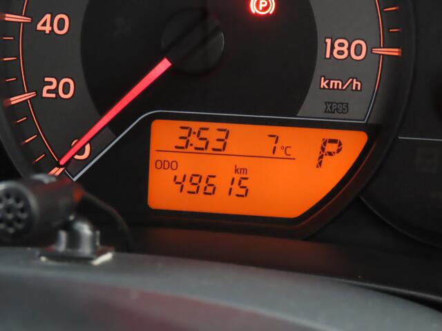 UZ0048163599_13_001.jpg