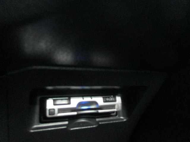 U00047894879_12_001.jpg