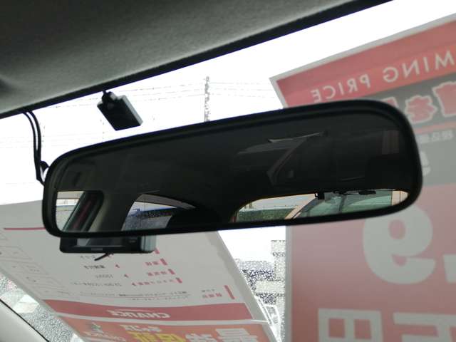 U00048334682_53_001.jpg