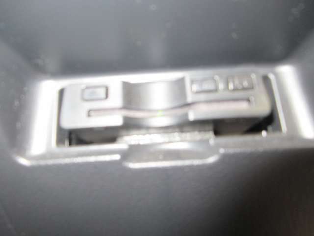 U00046490675_34_002.jpg