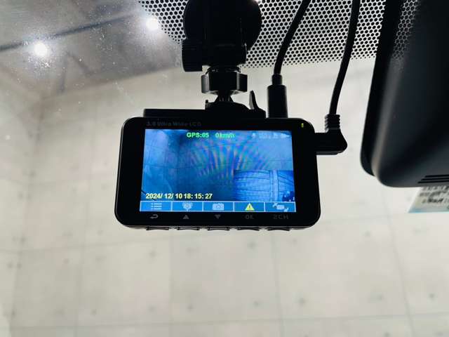 U00047440308_43_003.jpg