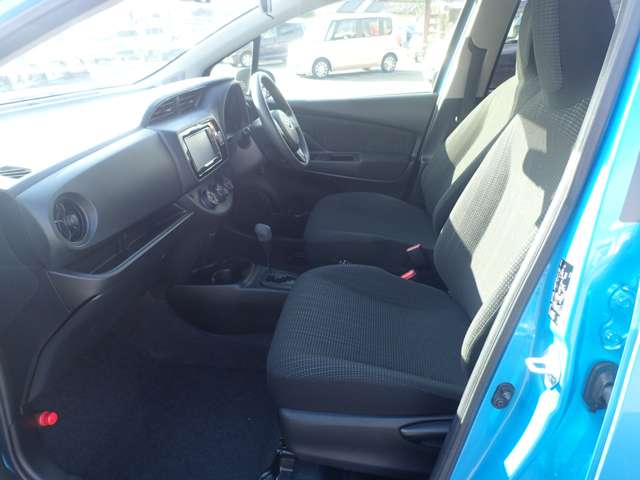 UJ0047686995_13_002.jpg