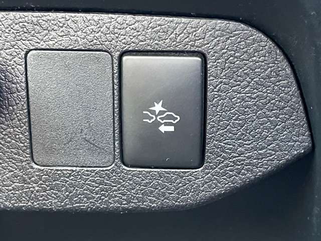 U00047815099_2_002.jpg