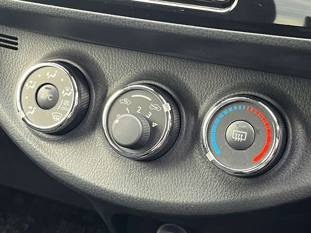 UZ0047028051_58_001.jpg