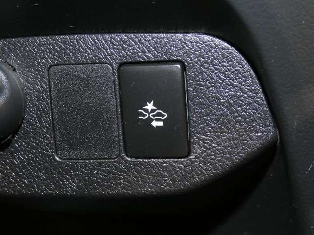 U00048512467_12_002.jpg