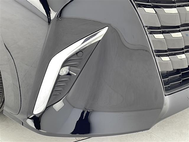 UZ0048361922_47_002.jpg