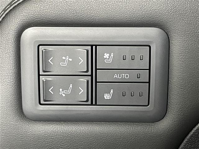 UZ0048491971_6_002.jpg