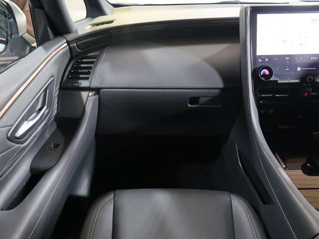 U00048015238_8_001.jpg