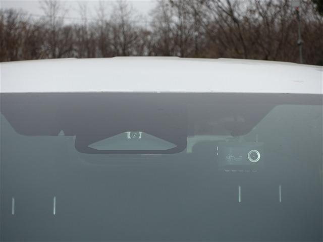 UJ0048236592_74_002.jpg