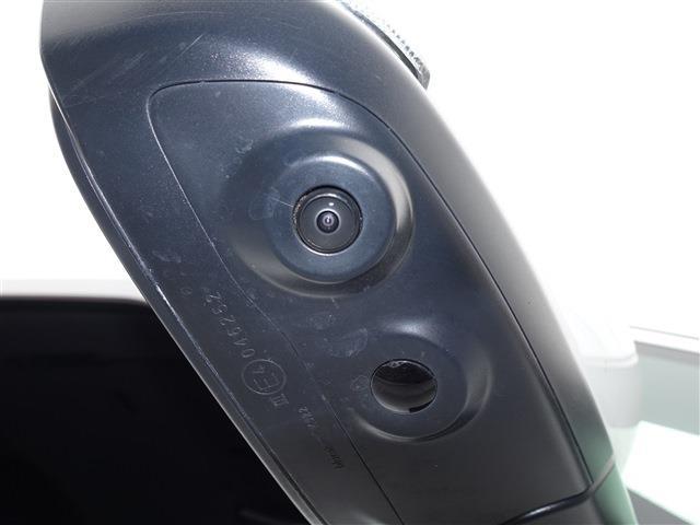 UJ0048236592_78_002.jpg