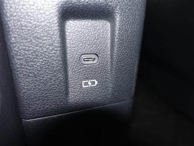 UJ0048236592_86_002.jpg