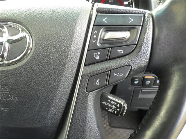 UZ0048341385_11_002.jpg