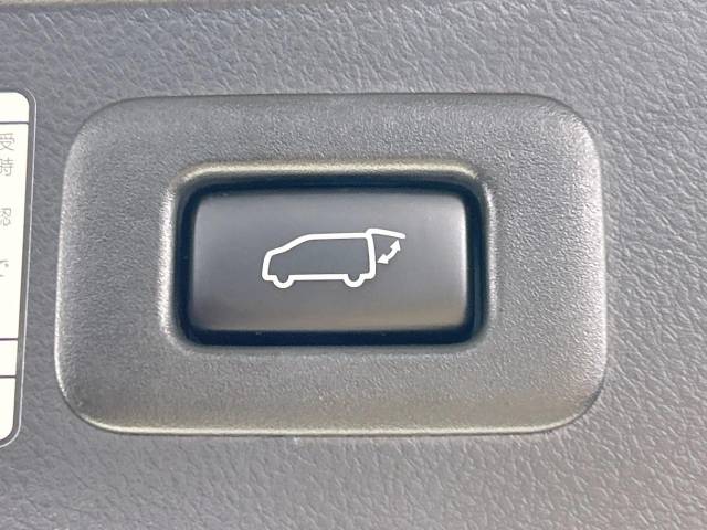 UZ0047426459_47_001.jpg
