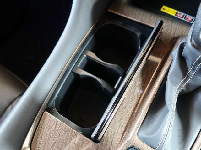 U00048386937_45_001.jpg