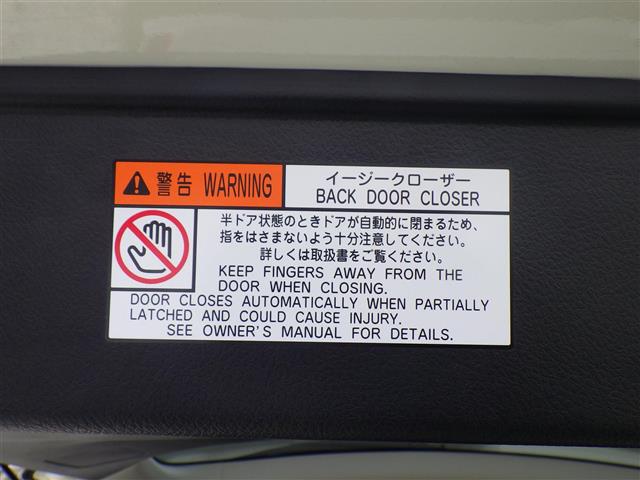 UZ0048462964_17_002.jpg