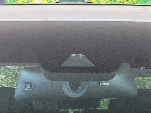 UZ0048340559_6_001.jpg