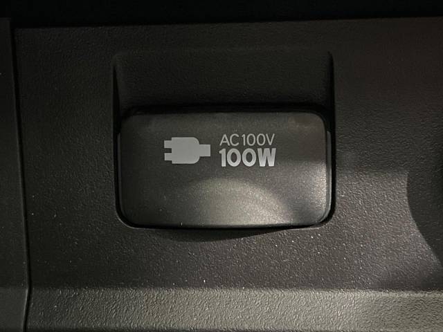 UZ0047980781_9_001.jpg