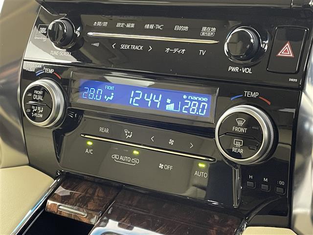UZ0048058653_11_002.jpg
