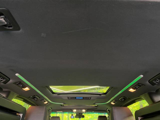UZ0047700367_53_001.jpg