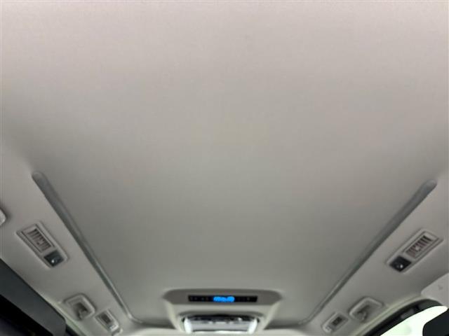 UZ0048305341_40_002.jpg