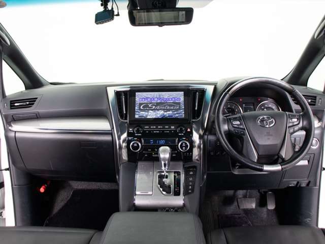 U00048258563_52_001.jpg