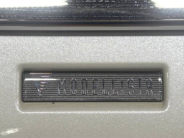 UZ0047956932_31_001.jpg
