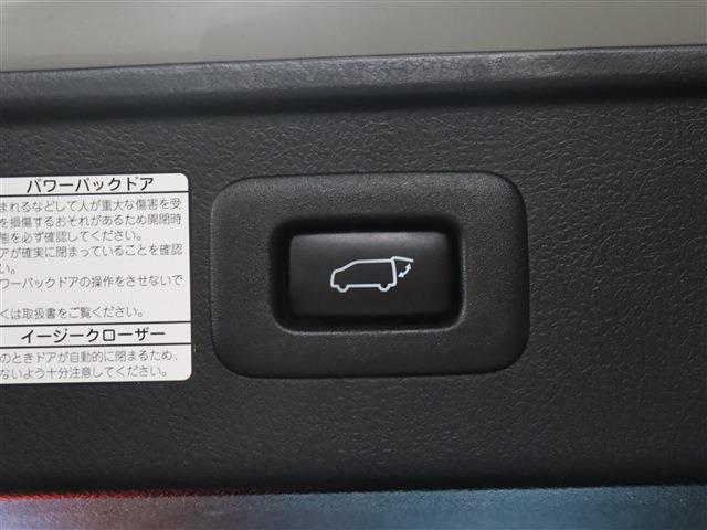 UJ0048460727_76_001.jpg
