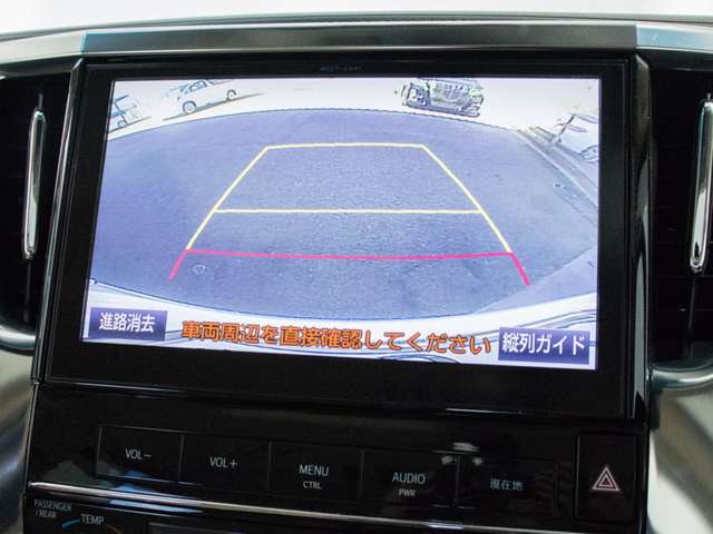 U00048539039_39_002.jpg