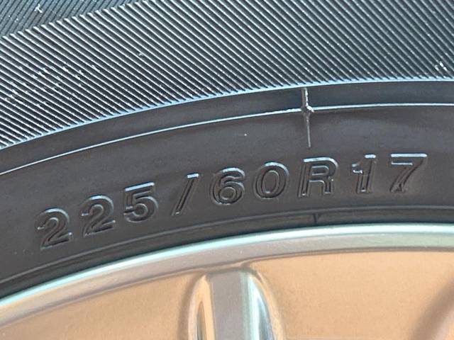 UZ0047762294_36_001.jpg
