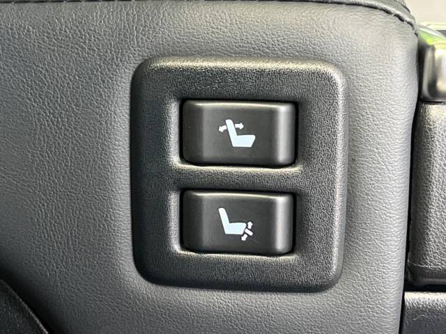UZ0048040160_47_001.jpg
