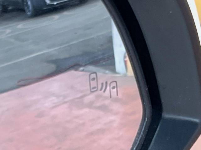 UZ0047902087_43_001.jpg