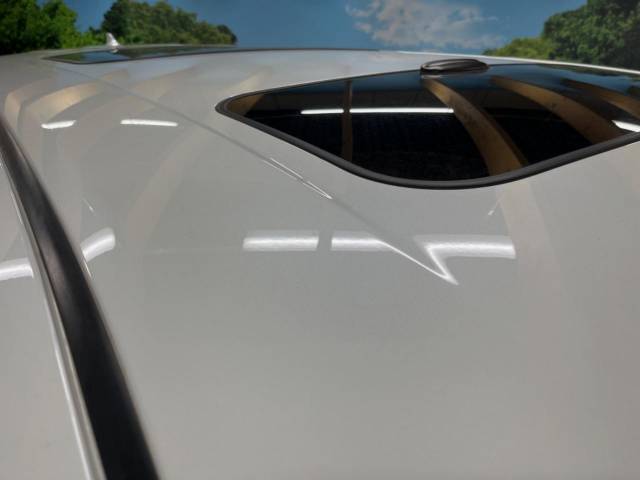 UZ0047902087_71_001.jpg