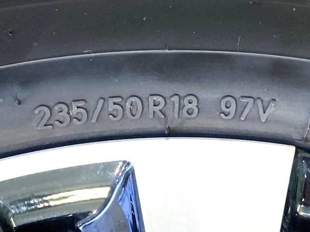 UZ0047948094_46_001.jpg