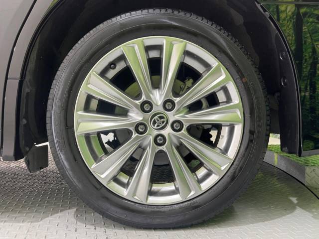 UZ0048135991_36_001.jpg