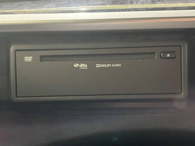 UZ0048135991_5_001.jpg