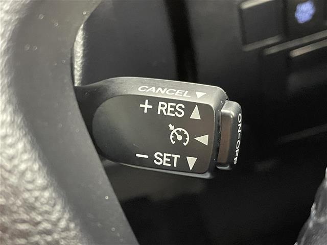 UZ0048111375_9_002.jpg