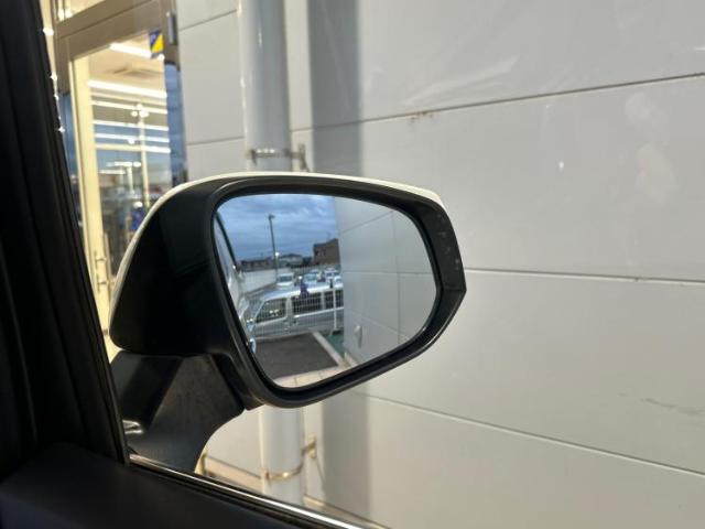 UZ0047535483_55_001.jpg