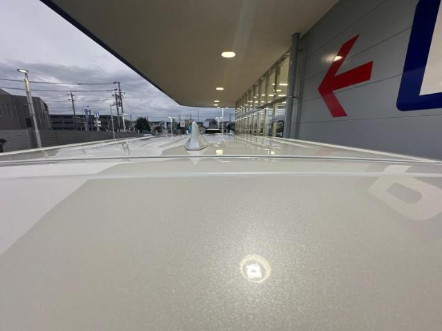 UZ0047535483_68_002.jpg