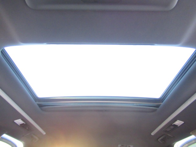 UZ0047746797_75_001.jpg