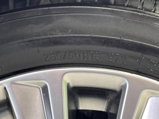 UZ0048134806_56_001.jpg