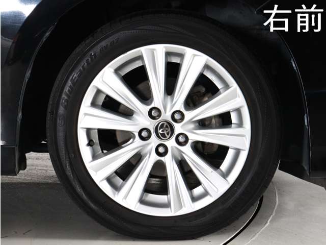 U00047758002_16_003.jpg