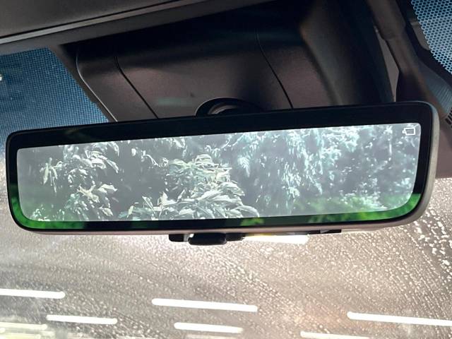 UZ0047733484_10_001.jpg
