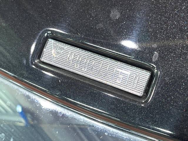 UZ0047733484_3_001.jpg