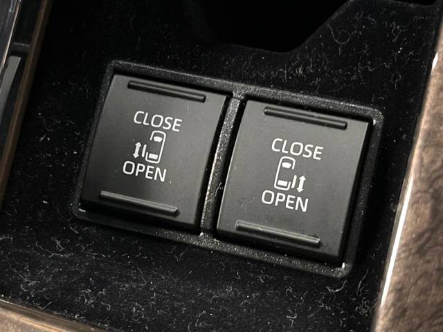 UZ0047733484_58_001.jpg