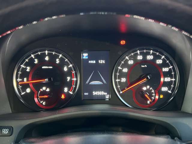 UZ0047613132_8_001.jpg