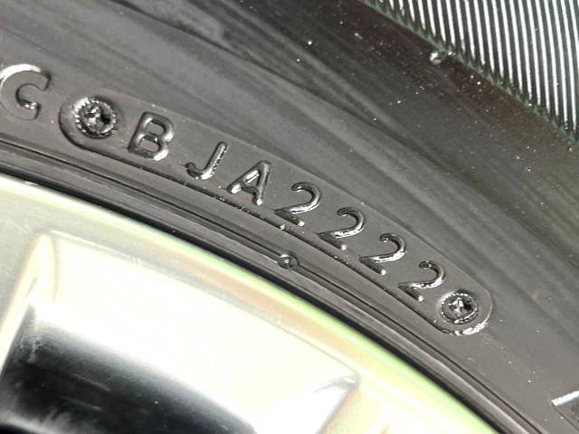 UZ0048482968_77_001.jpg