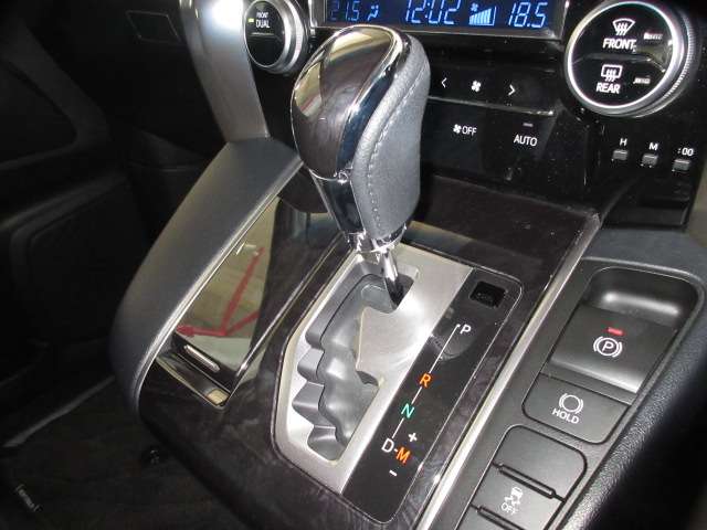 U00046203556_19_001.jpg