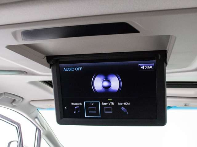 U00048225889_40_001.jpg