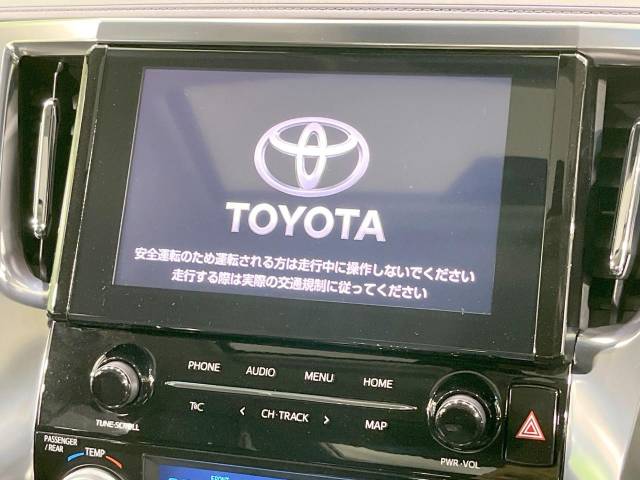 UZ0048307537_4_001.jpg